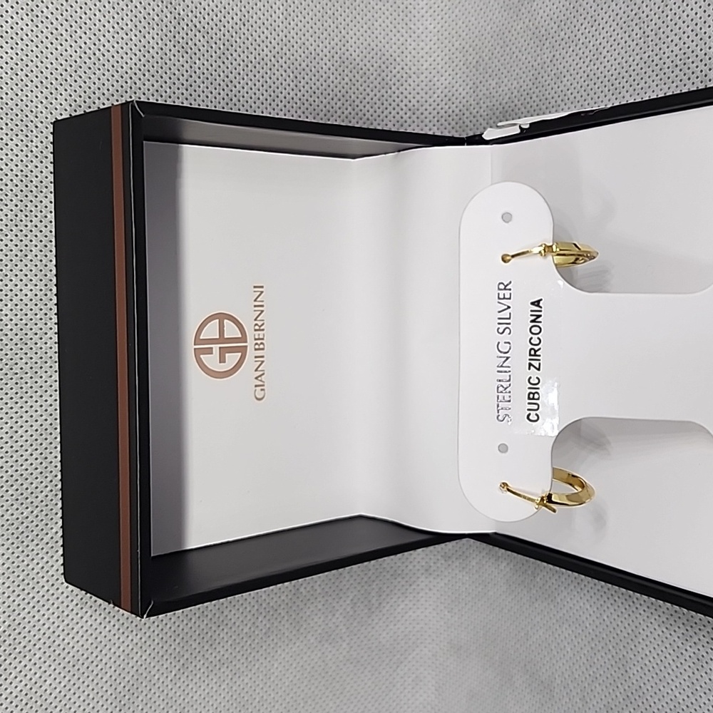 GIANI BERNINI 18KG & STERLING SILVER /CZ EARRINGS.